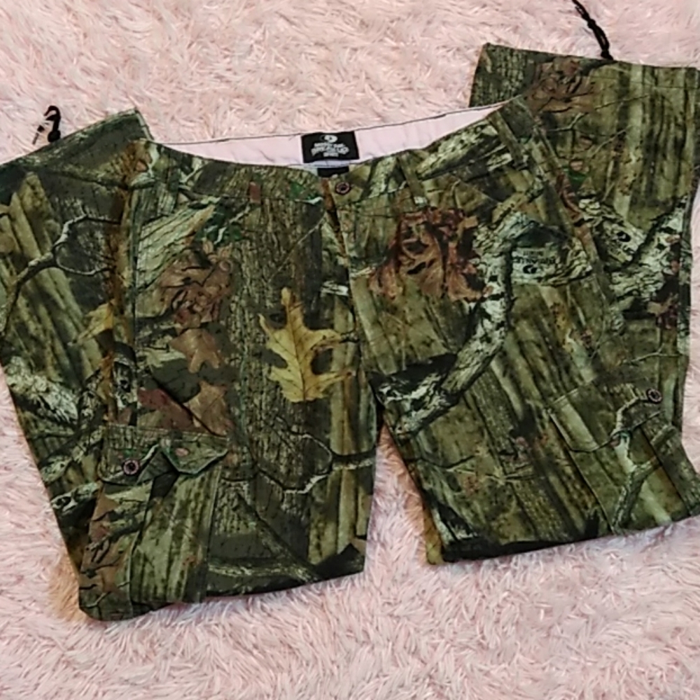 Mossy oak break up infinity cargo pants women's